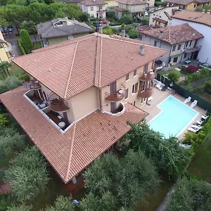 Chiara 3*, Sirmione Italia